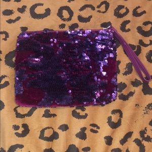 Traveling makeup bag/clutch